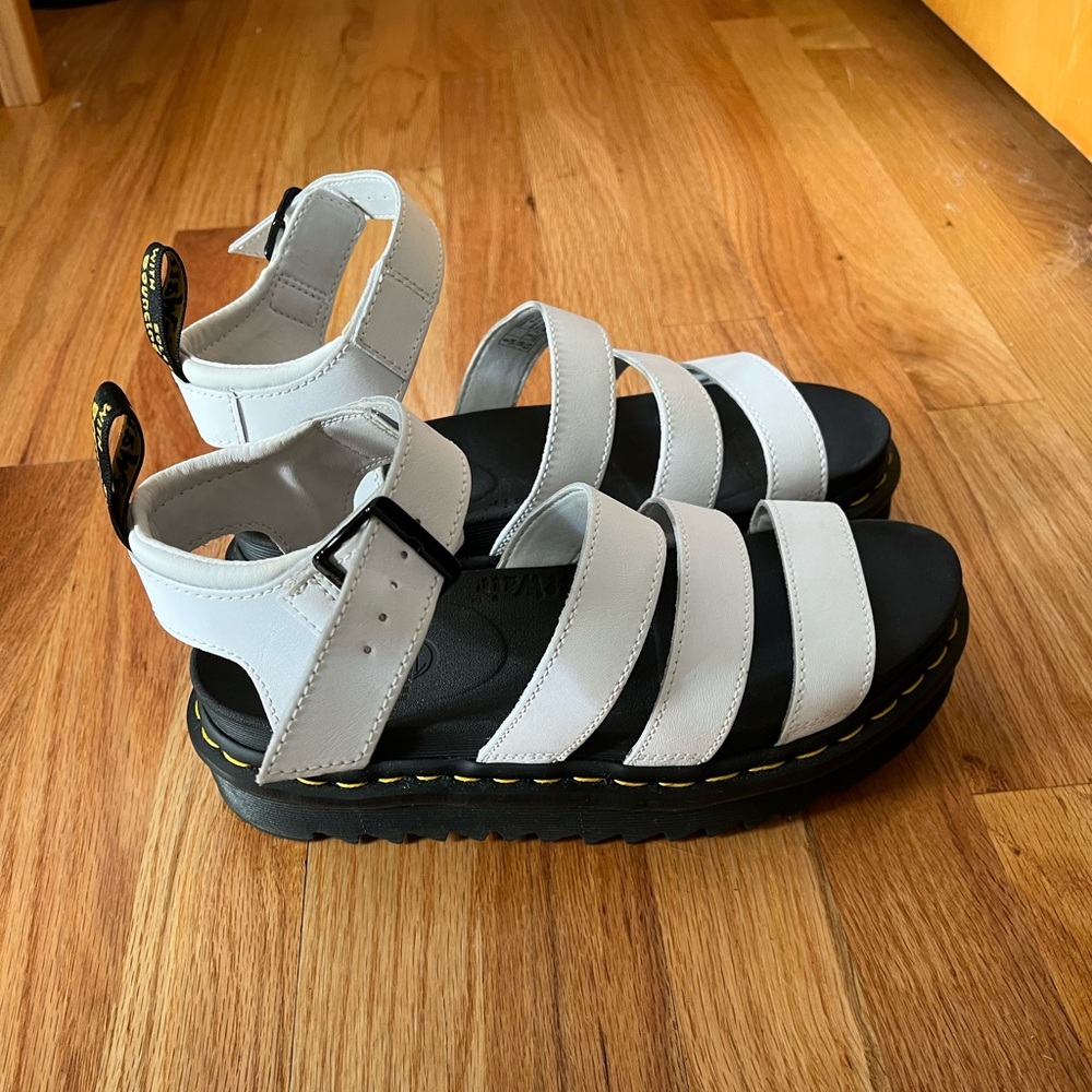 Dr Martens Blaire Sandals